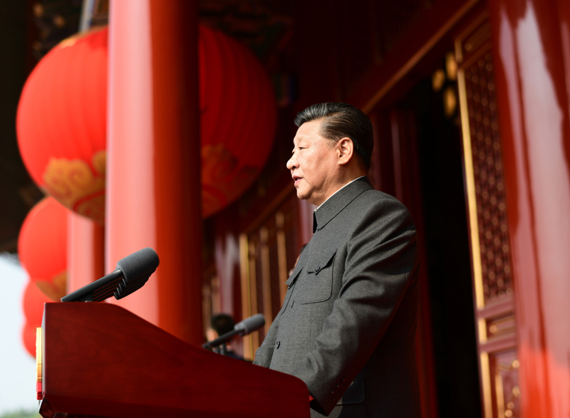 10月1日上午，慶祝中華人民共和國成立70周年大會(huì)在北京天安門廣場隆重舉行。中共中央總書記、國家主席、中央軍委主席習(xí)近平發(fā)表重要講話。